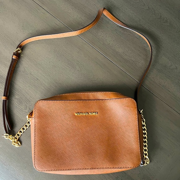 Michael Kors Ginny Shoulder Bag